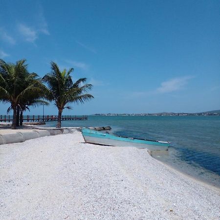 Quarto Em Casa De Condominio Sao Pedro da Aldeia Luaran gambar